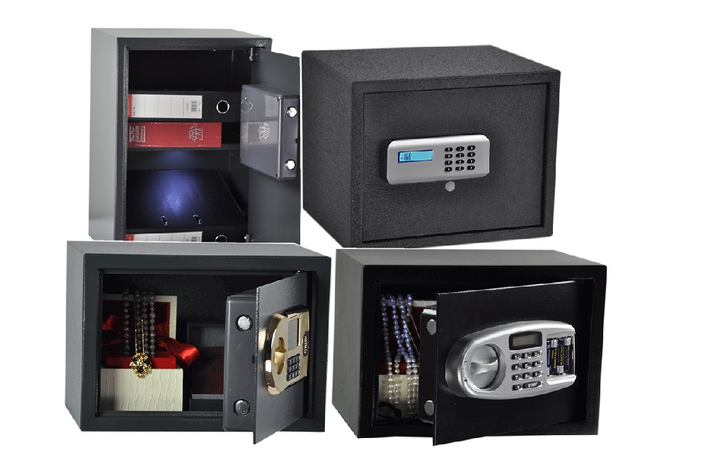 LCD Screen Safe